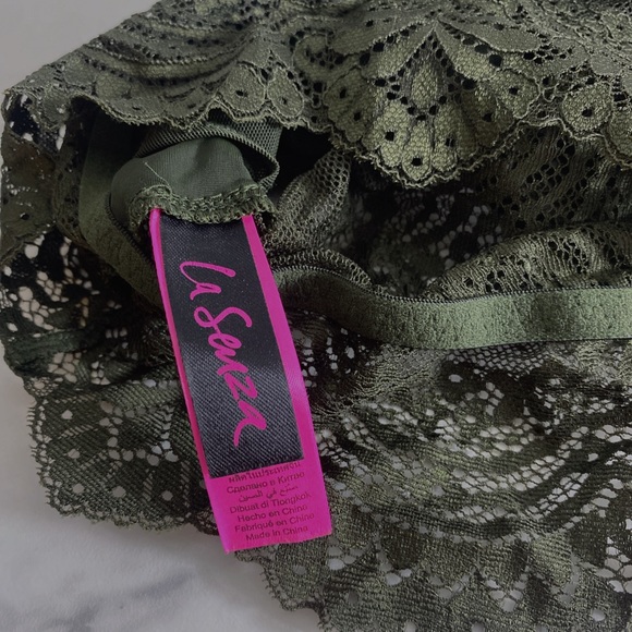 🛍️BOGO🛍️ 2️⃣ LaSENZA Bra’s! Size Small. - Picture 5 of 8